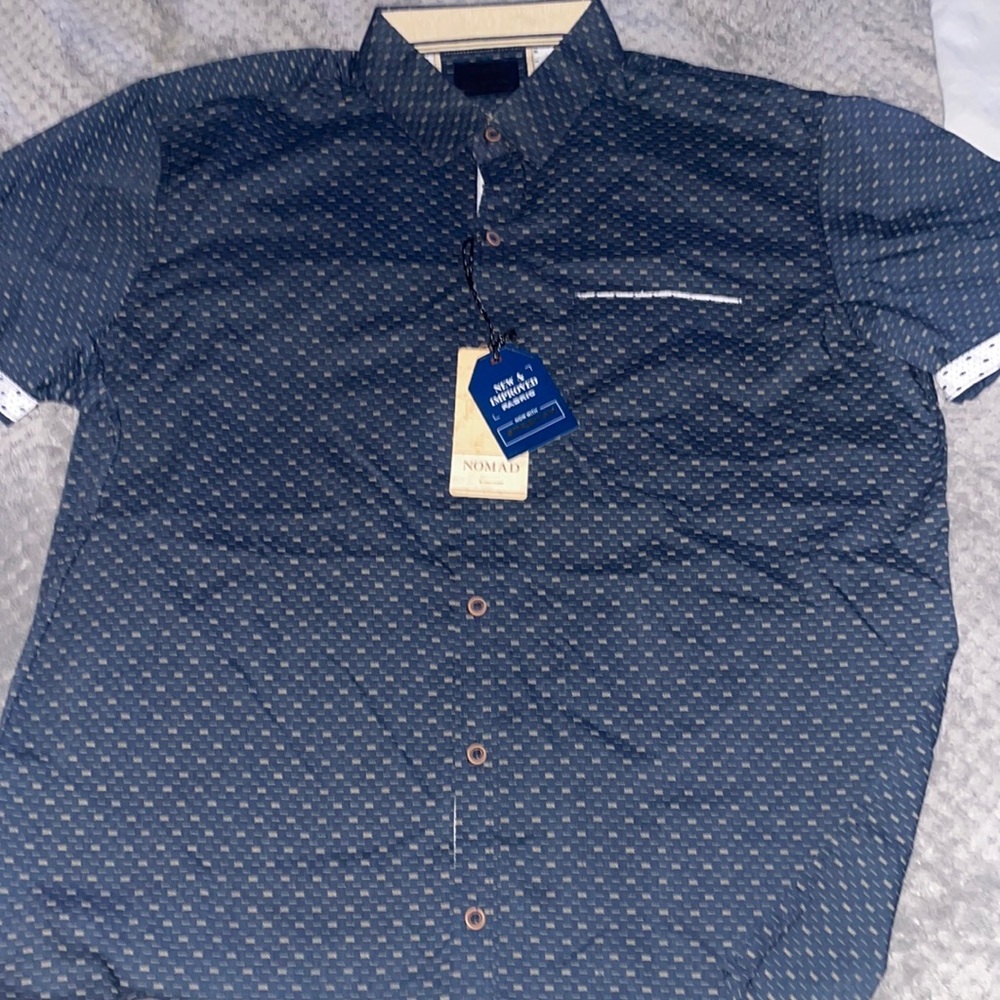 Nomad Men's Navy Blue Short Sleeve Button-Down Shirt